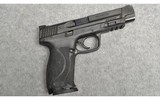 Smith & Wesson ~ M&p9 M2.0 ~ 9mm - 1 of 3