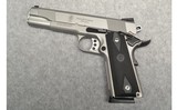 Smith & Wesson ~ SW1911 ~ .45 Auto - 2 of 4