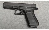 Glock ~ 22 Gen4 ~ .40 S&W - 2 of 3