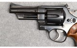 Smith & Wesson ~ 28-2 ~ .357 Mag - 7 of 10
