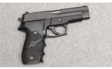 SIG Sauer ~ P226 ~ 9mm Luger - 1 of 4