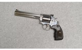 Smith & Wesson ~ 686-6 ~ .357 Magnum - 2 of 3