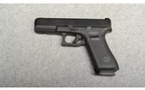 Glock ~ 17 Gen 5 ~ 9mm Luger - 2 of 3