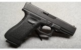 Glock ~ 17 ~ 9mm Luger - 1 of 2