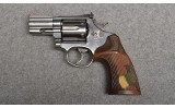 Smith & Wesson ~ 686-4 ~ .357 Magnum - 2 of 3