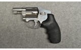 Smith & Wesson ~ Model 640 ~ .38 Special - 2 of 6