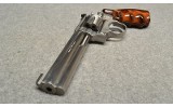Smith & Wesson ~ Model 617 ~ .22 Long Rifle - 3 of 7