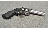 Smith & Wesson ~ 686-6 ~ .357 Magnum - 7 of 8