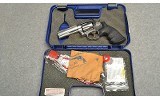 Smith & Wesson ~ 686-6 ~ .357 Magnum - 8 of 8