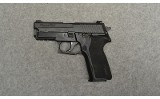 SIG Sauer ~ P229 ~ .40 S&W - 2 of 7