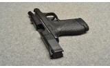 Smith & Wesson ~ M&P9 Shield ~ 9MM Luger - 4 of 6