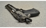 Magnum Research ~ Desert Eagle ~ .50 Action Express - 4 of 9