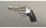 Smith & Wesson ~ 19-4 ~ .357 Magnum - 2 of 7