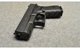 Glock ~ 19 Gen 4 ~ 9mm Luger - 3 of 5