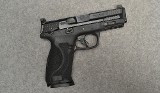 Smith & Wesson ~ M&P 9 ~ 9mm Luger - 1 of 6