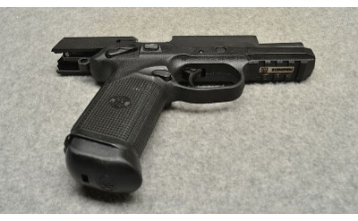 FN ~ FNX-45 ~ .45 Auto - Image 5 of 6