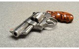 Smith & Wesson ~ 657 ~ .41 Magnum - 3 of 7