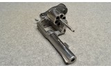 Smith & Wesson ~ 64-3 ~ .38 Special - 4 of 5