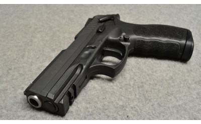 Taurus ~ TH40 ~ .40 S&W - Image 3 of 6
