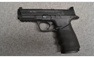 Smith & Wesson ~ M&P 40 ~ .40 S&W - Image 2 of 5