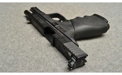 Smith & Wesson ~ M&P 40 ~ .40 S&W - Image 4 of 5