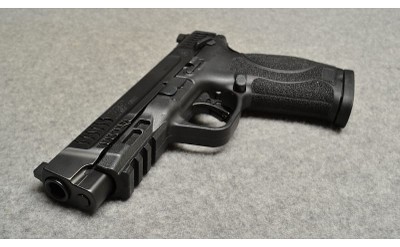 Smith & Wesson ~ M&P 10mm ~ 10mm Auto - Image 3 of 5