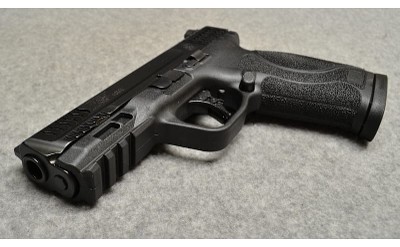 Smith & Wesson ~ M&P 10mm ~ 10mm Auto - Image 3 of 6