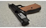 Inglis ~ P-35 ~ 9mm Luger - 4 of 5