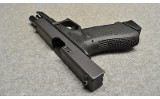 Glock ~ 22 ~ .40 S&W - 4 of 6