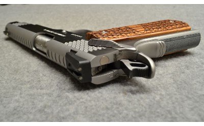 Kimber ~ Stainless Raptor II ~ .45 ACP - Image 6 of 7