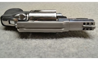 Taurus ~ 617 ~ .357 Magnum - Image 5 of 6