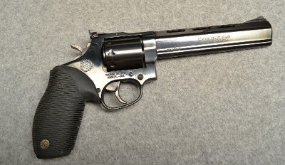 Taurus ~ Tracker 992 ~ .22 LR/ .22 Mag - Image 1 of 5