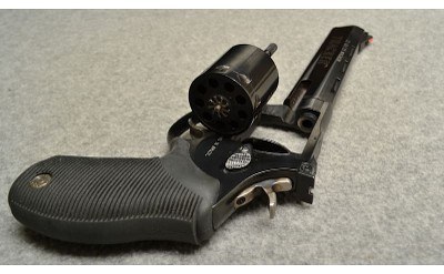 Taurus ~ Tracker 992 ~ .22 LR/ .22 Mag - Image 4 of 5