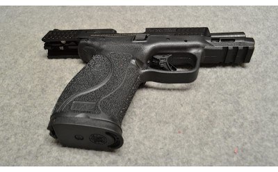 Smith & Wesson ~ M&P 10mm ~ 10MM Auto - Image 5 of 6