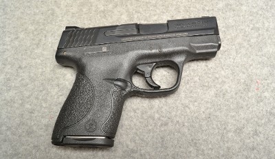 Smith & Wesson ~ M&P 9 Shield ~ 9mm Luger - Image 1 of 5