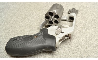 Smith & Wesson ~ 637-2 ~ .38 Spl +P - Image 4 of 4