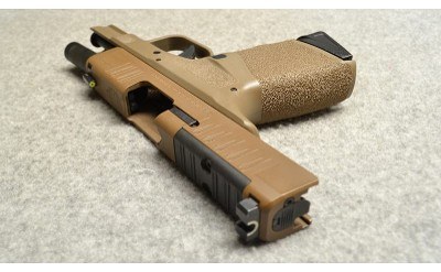 Springfield Armory ~ Hellcat FDE ~ 9mm Luger - Image 4 of 6