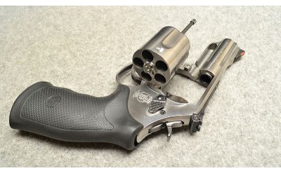 Smith & Wesson ~ 69 Combat Magnum ~ .44 Magnum - Image 5 of 6