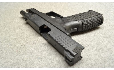 Springfield Armory ~ XDM-40 ~ .40 S&W - Image 4 of 6
