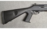 Benelli ~ M1014 ~ 12 Gauge - Image 2 of 11