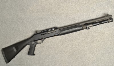 Benelli ~ M1014 ~ 12 Gauge - Image 1 of 11