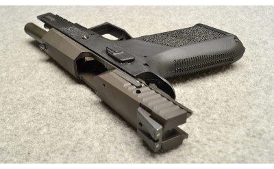 CZ ~ 75 P-07 ~ 9mm Luger - Image 4 of 6