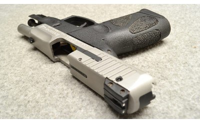Taurus ~ PT 111 G2 ~ 9mm Luger - Image 4 of 5