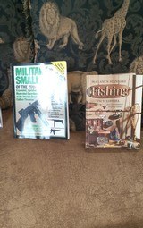 GUN AND HUNTING REFERENCE BOOKS . - 14 of 14