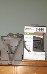 MOULTRIE D-444 & COVERT TRAIL CAMS - Image 2 of 15