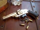 Smith & Wesson .32 center-fire safety hammerless mfgd. in 1904 - 1 of 6