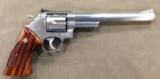 SMITH & WESSON MDEL 629-2 8&3/8 INCH .44 MAGNUM REVOLVER - 99% - - 2 of 4