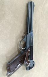 HIGH STANDARD 4th MODEL OLYMPIC .22 SHORT - EXCELLENT & UNUSUAL -
- 2 of 8