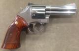 S&W MODEL 686 (NO DASH) 4 INCH .357 REVOLVER - EXCELLENT - - 2 of 4