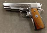 COLT'S COMBAT COMMANDER SATIN NICKEL .45ACP MINT - 1 of 4